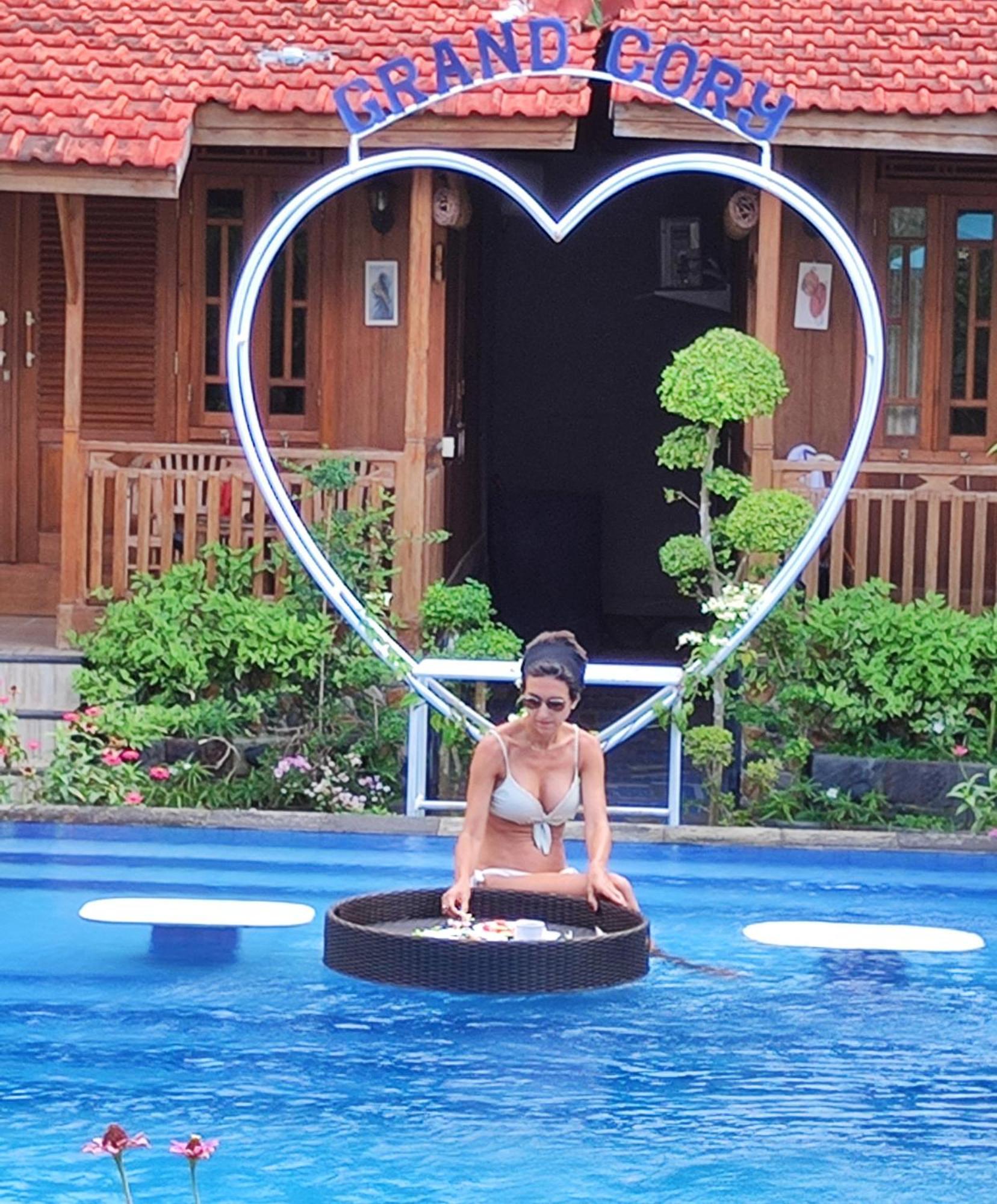 Grand Cory Hotel Batununggul Kültér fotó